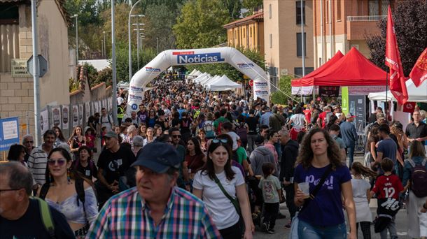 Giro ederrean igaro da Nafarroa Oinez eguna. Argazkia: Nafarroa Oinez. 