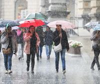 Tiempo revuelto y lluvioso en general para el fin de semana