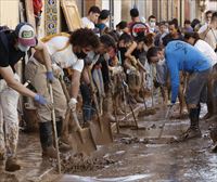 Las instituciones vascas y los Bancos de Alimentos de Euskadi coordinarán el envío de productos a Valencia