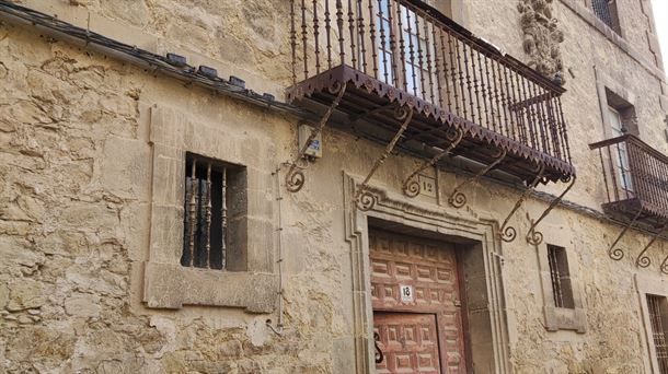 Visitamos el Palacio Zambrana-Herrán, un edificio del siglo XVII ubicado en Salinas de Añana