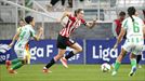 El Athletic vence con soltura al Betis (3-0)