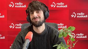 David Uclés: 'Yo intento ayudar de alguna manera para que la memoria sea más'