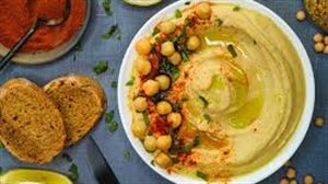 Hoy cenamos: humus de garbanzos de bote con piquillo ahumado