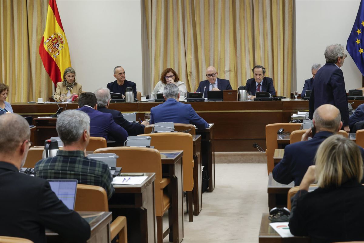 Comisión de Hacienda del Congreso de los Diputados. Foto: EFE