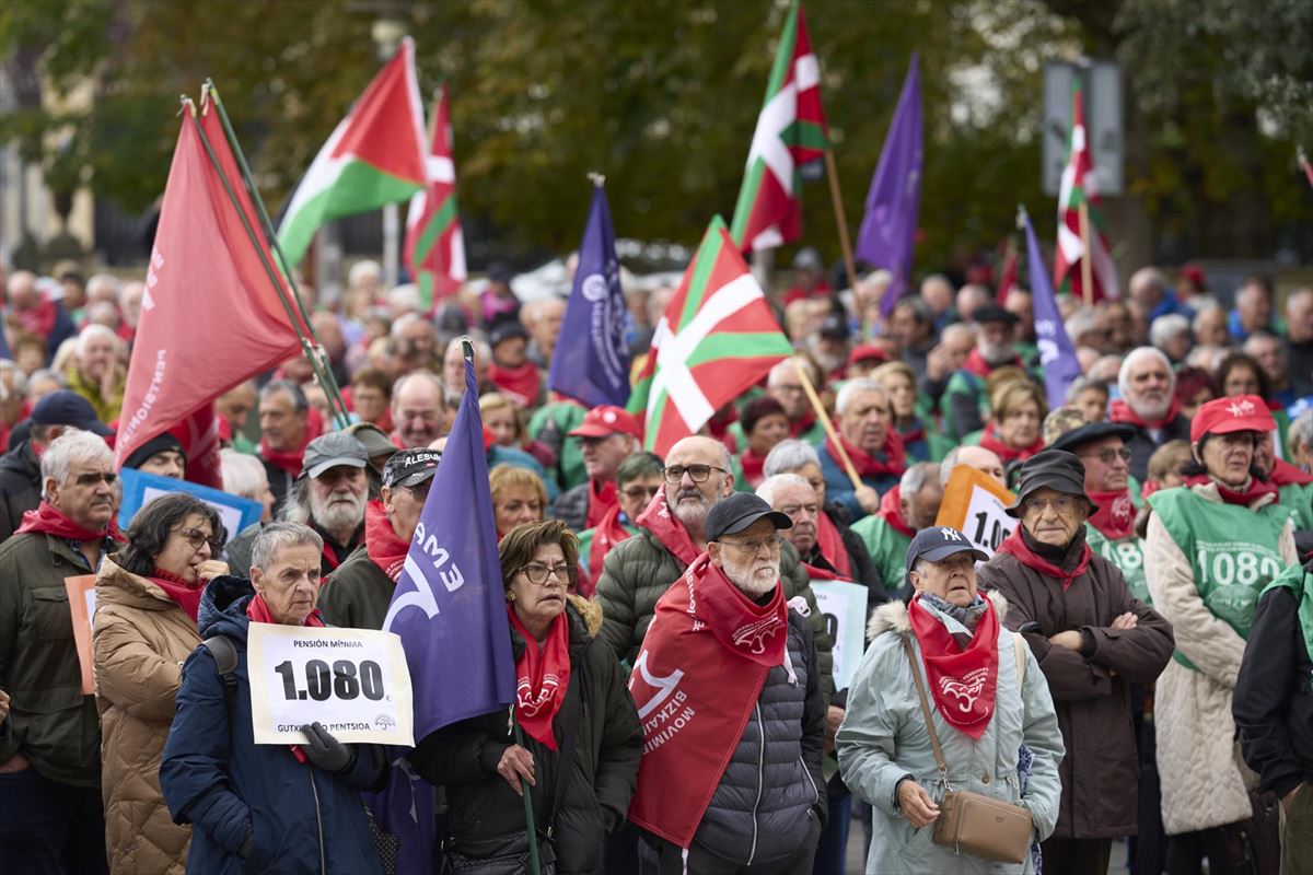 Una manifestación de pensionistas en Vitoria-Gasteiz. Foto: EFE