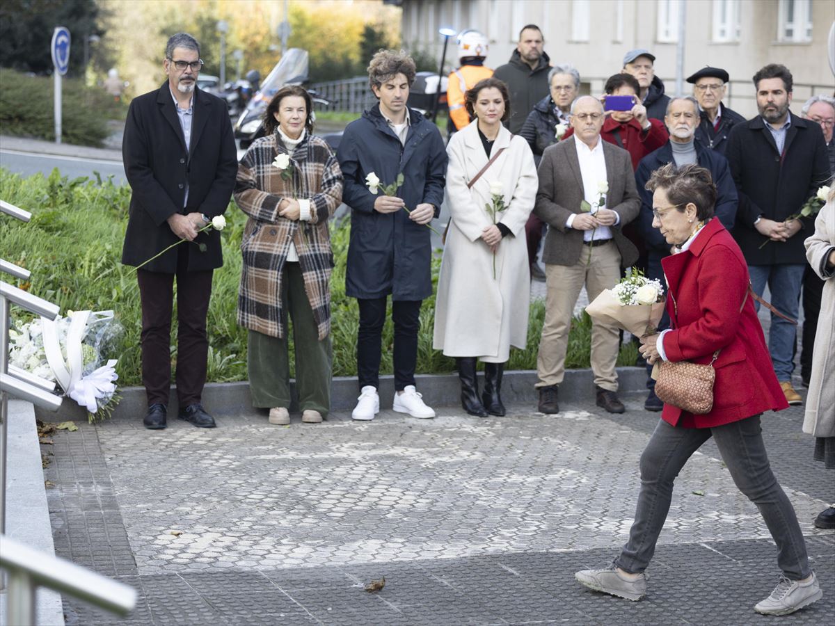 Homenaje a Santiago Oleaga, este sábado. EFE. 