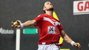 Laso, Artola, Larrazabal, Jaka, Altuna, Elordi, Etxeberria y Zabala, los delanteros del Campeonato de Parejas