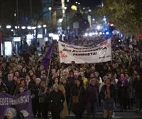 Miles de mujeres alzan la voz y advierten en la calle: si no sois la solución, sois el problema 