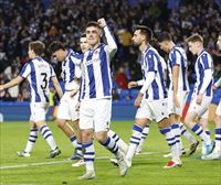 La Real Sociedad supera un duro partido contra el Ajax (2-0)