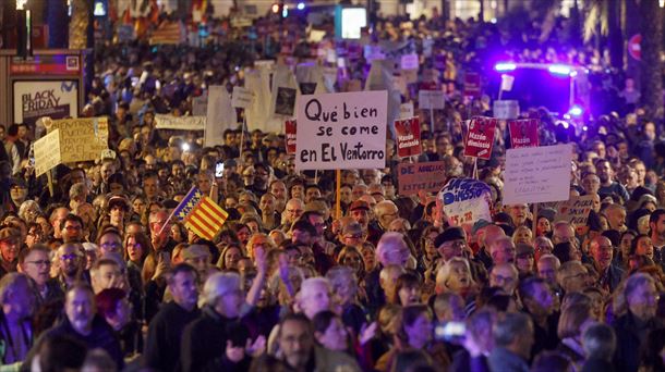 Imagen de la manifestación de esta tarde en Valencia. Foto: EFE