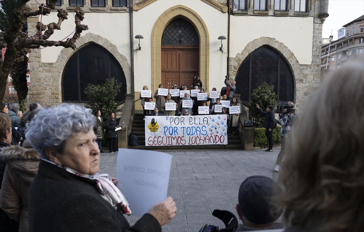 Protesta Pasaian (Gipuzkoa). Argazkia: EFE