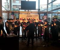 Vitoria-Gasteiz se sumerge en la gran jornada solidaria de EITB Maratoia disfrutando de la maratón musical