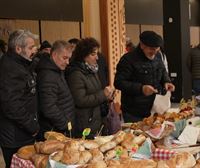 Giro ezin hobea Urretxu eta Zumarragako Santa Lutzi azokan