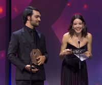 La cineasta Alauda Ruiz de Azúa y la actriz Nagore Aranburu, galardonadas en los Premios Forqué