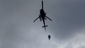Trasladado al hospital un montañero rescatado en Areso