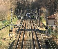 El servicio de tren continuará interrumpido en Usansolo hasta el martes por la tarde