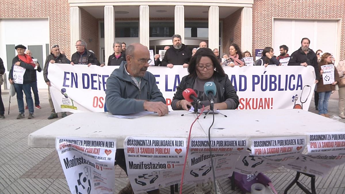 Representantes de OPA Herri Plataformak, hoy en Barakaldo. Foto: EITB Media