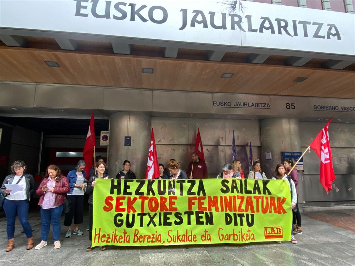 Sektoreko langileen protesta bat. Irudia: LAB