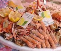 Trucos y consejos para comprar y cocinar mariscos y opciones originales para la guarnición del cordero