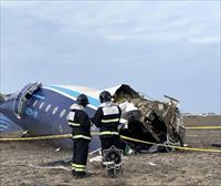 Al menos 39 muertos tras estrellarse un avión comercial en Kazajistán