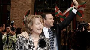 Begoña Arregi y Juan José Ibarretxe