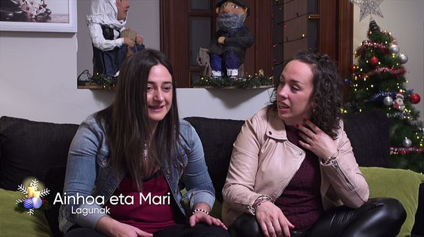 Ainhoa eta Mari Goizuetako lagunak