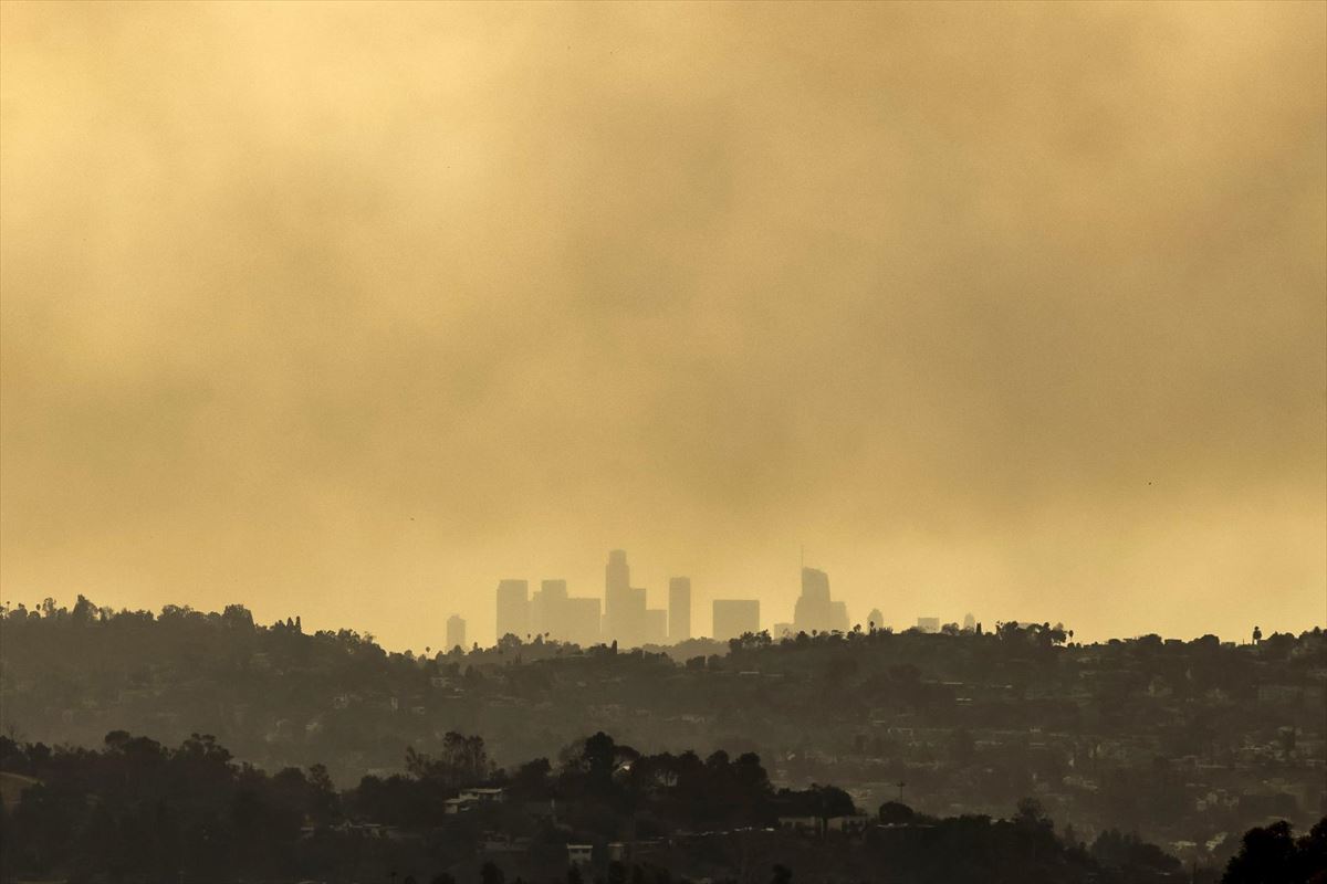 Los Angeles erdigunea, kez inguratuta