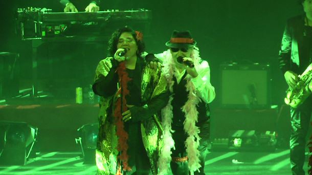 Momento de una de las actuaciones conjuntas de Aiora y Francis