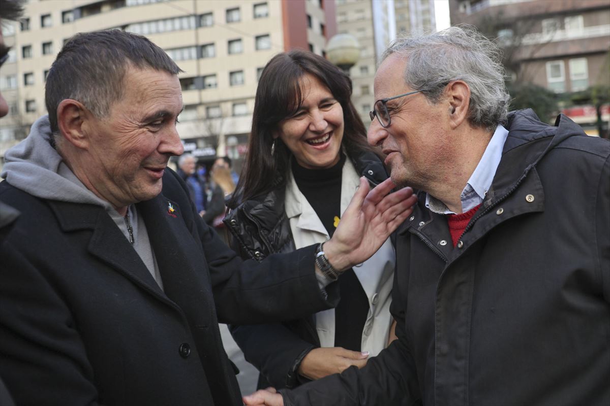 Otegi, Borrás y Torra. Foto: EFE