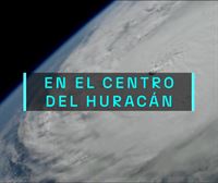 ''Volar en un avión cazahuracanes es como estar dentro de una lavadora''