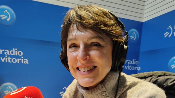 ¿Cómo y quién hace las traducciones del euskera al castellano en el Congreso? 