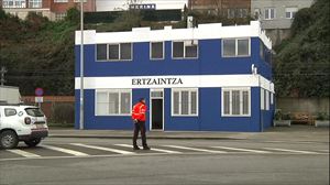 La Ertzaintza asume sus nuevas funciones en los Puertos de Bilbao y Pasaia