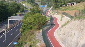 Santurtzi eta Abanto lotzen dituen bidegorriaren azken zatia zabaldu dute