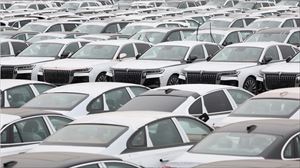 Trump planea nuevos aranceles contra la industria del automóvil para el 2 de abril