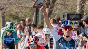 Pidcockek irabazi du Andaluziako Itzuliko 2. etapa, eta Sivakov da lider