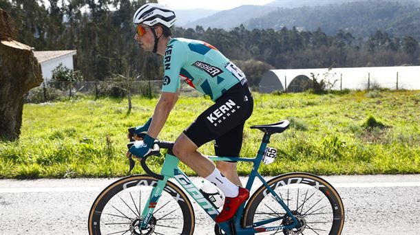 El corredor vitorino Ibon Ruiz. Foto: Equipo Kern Pharma