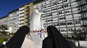 El papa Francisco sufre dos episodios de insuficiencia respiratoria aguda