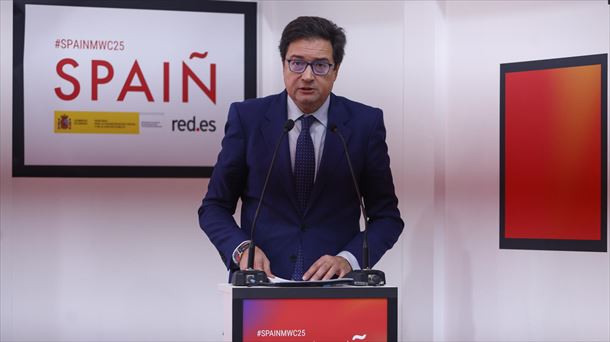 Oscar Lopez Eraldaketa Digitalerako ministroa, Bartzelonan. Argazkia: EFE