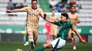 Jon Bautista, Racing Ferrolen aurkako partidan. Argazkia: SD Eibar