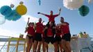 ¡Los Yocahus disfrutan de una fiesta en un catamarán de camino al campamento rico!