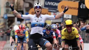 Lorena Wiebes gana en el esprint de Trento, y Anna Henderson continúa como líder del Giro de Italia