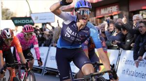 Ethan Vernonek irabazi du Figuereseko esprinta, eta Matthew Brennanek lider jarraitzen du Kataluniako Itzulian