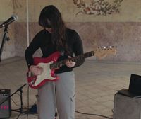 Saguxar musikaria zuzenean