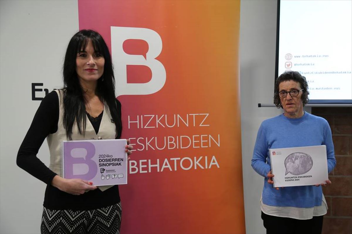 Agurne Gaubeka eta Garbiñe Petriarti, ostegun honetan. Argazkia: Behatokia. 