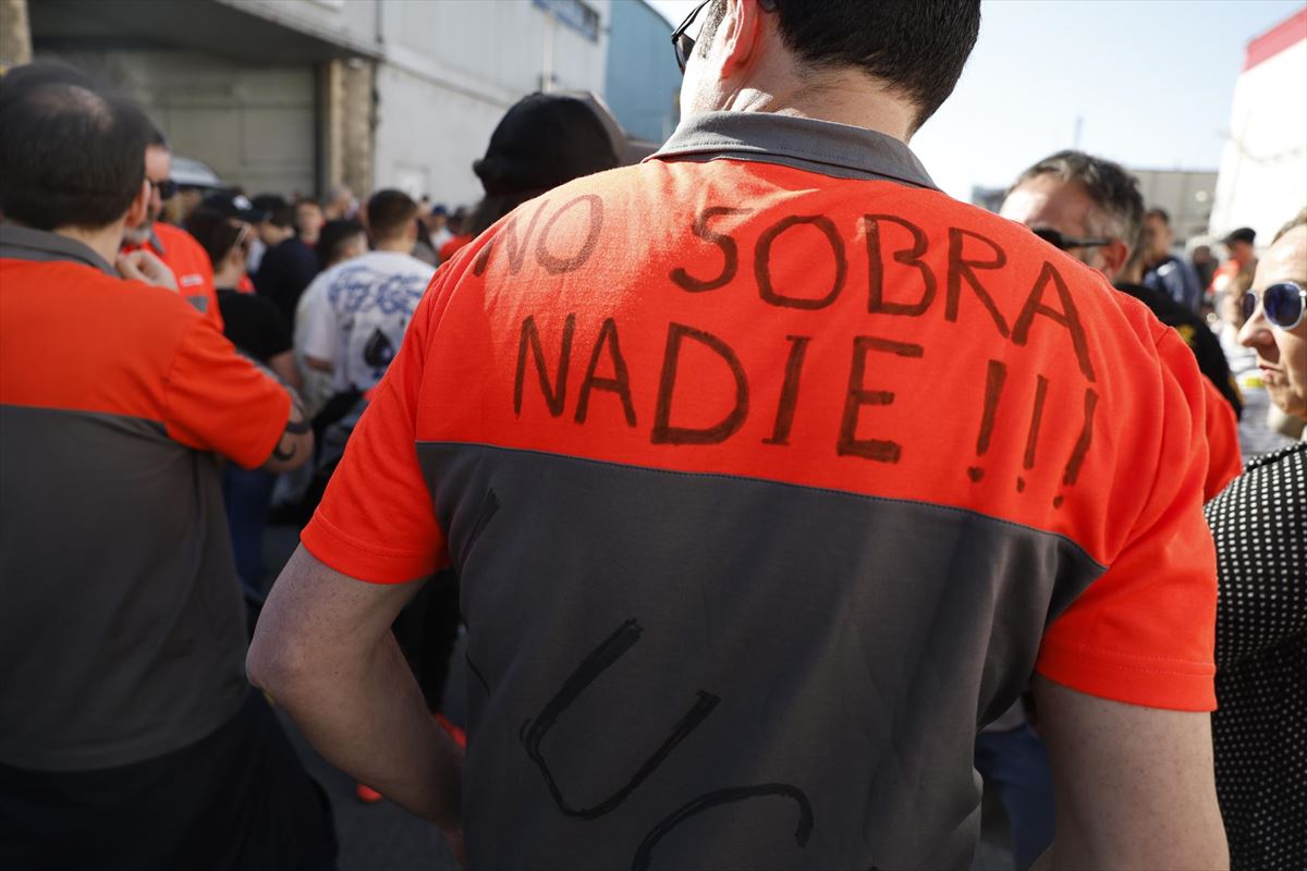 'No sobra nadie', uno de los lemas más repetidos durante la movilización. Foto: EFE