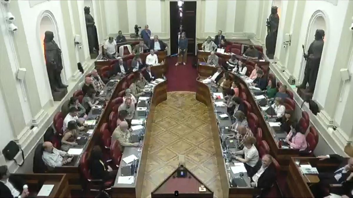 Arabako Batzar Nagusiak, gaurko osoko bilkuran.  
