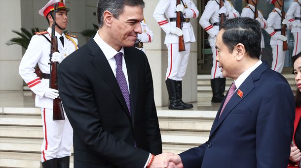 Pedro Sánchez, ayer, en Vietnam. Foto: EFE