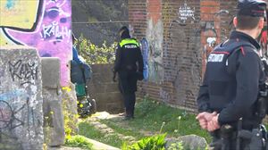 Desalojados los okupas del antiguo parque de bomberos del Valle de Trápaga