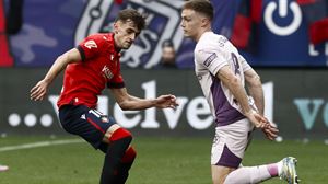 Osasuna gana por la mínima al Girona y amarra la permanencia (2-1)