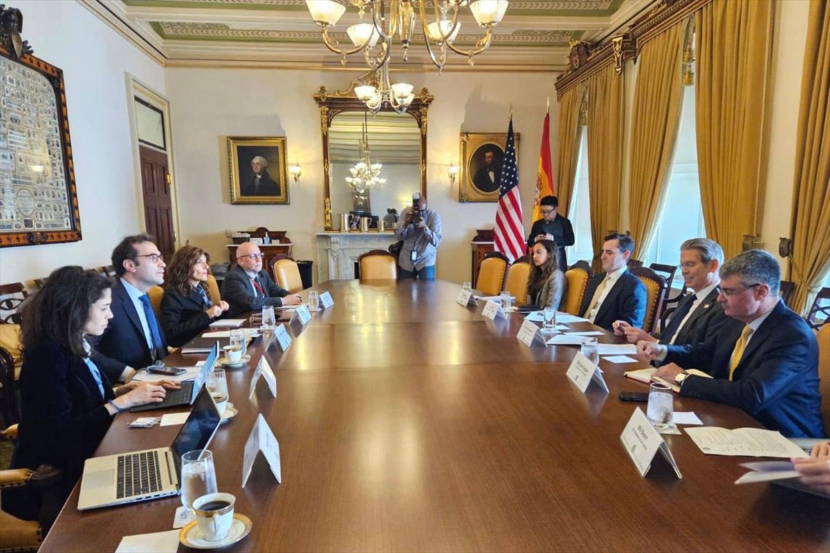 Batzarra Washingtonen. Argazkia: EFE